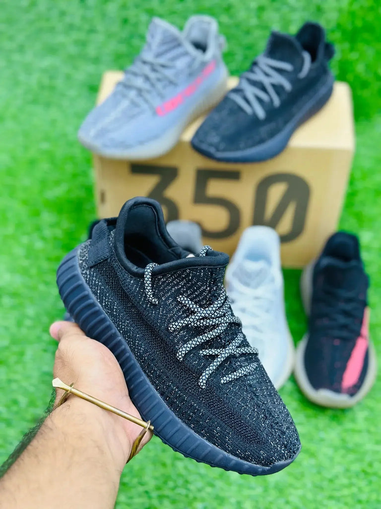 Buy yeezy v2 black discount