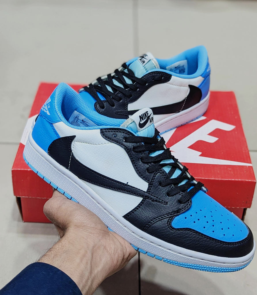 靴 Nike Air Jordan 1 Retro Low travis NKE-