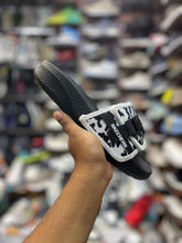 Skechers Hypers Burst slippers