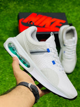 NKE - Air Max 90 GORE-TEX