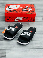 NKE - Turbo Cushion Slides