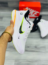 NKE - Air Zoom Pegasus 39
