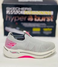 Sketchers Slip-ins Max Cushioning Arch Fit 2.0 Womens