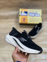 Sketchers slip-ins