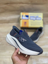 Sketchers slip-ins