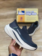 Skechers Archfit Slip-Ins