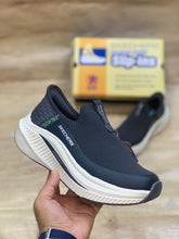 Skechers Archfit Slip-Ins