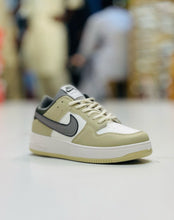 NKE - SB Dunk Low