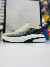 Skechers Slip-ins Relaxed Fit GO WALK Arch Fit N-Joy