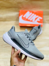 NKE -Air Zoom Winflo 9 (PREMIUM BATCH)