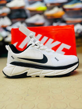 NKE - Star Runner 4