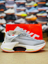 NKE - Air Zoom Tempo NEXT% FlyEase