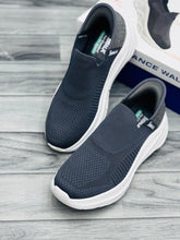 Men's Sneakers Soft Thick Base Mesh