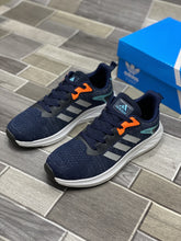 Adiddas - Running Shoes