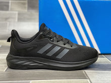 Adiddas - Running Shoes
