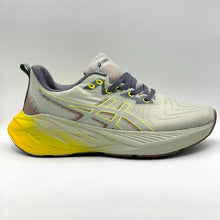 Asics Novablast 4