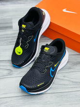 NKE - Air Alpha Zoom Runners