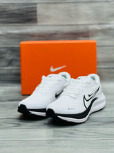 NKE - Air Alpha Zoom Runners