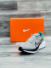 NKE - Air Alpha Zoom Runners