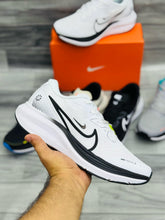 NKE - Air Alpha Zoom Runners