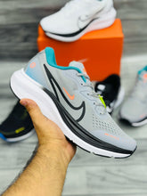 NKE - Air Alpha Zoom Runners