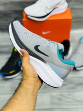 NKE - Air Alpha Zoom Runners