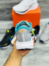 NKE - Air Alpha Zoom Runners