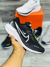 NKE - Air Alpha Zoom Runners