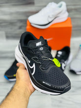NKE - Air Alpha Zoom Runners