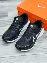 NKE - Air Alpha Zoom Runners