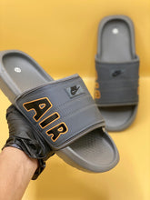 NKE - Air Max Cirro Slides