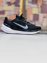 NKE -Air Zoom Winflo 9 (PREMIUM BATCH)