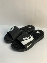 NKE - Ultra Comfort Slide