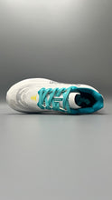 NOKA - Cushioning Sneakers