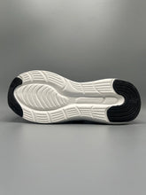 Sketcher - Slip-ins Max Cushioning Hyper Burst