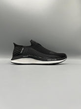 Sketchers- Archfit Carbon Infused