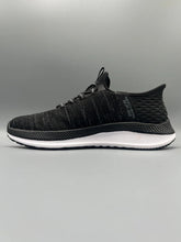 Sketchers - Carbon Infused Slip-Ins