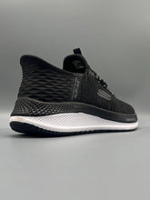 Sketchers - Carbon Infused Slip-Ins