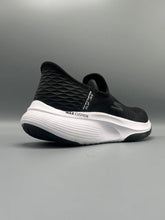 Sketchers hand free SLIP-INS MAX CUSHION 2-0 (Premium Batch)