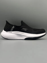 Sketchers hand free SLIP-INS MAX CUSHION 2-0 (Premium Batch)