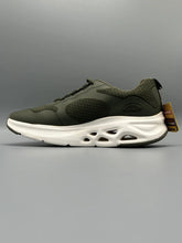 Sketchers - ShadowCush Slip-On