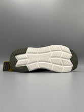 Sketchers - ShadowCush Slip-On