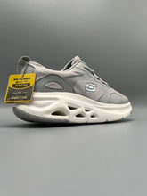 Sketchers - ShadowCush Slip-On