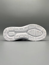 Women's Breezy Trainers