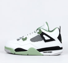 NKE Air Jordan 4 - Classic