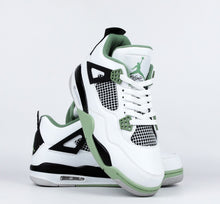 NKE Air Jordan 4 - Classic