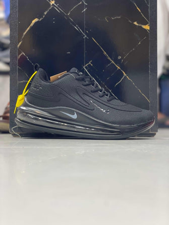 Nike Air Max 720