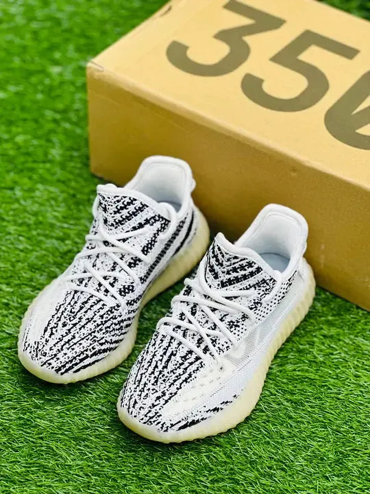 Adid Yeezy Boost 350 V2 White Sneakflex Sneakflex.pk