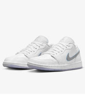 Nike Air Jordan 1 Low SE Dare To Fly