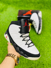 Nike Air Jordan Retro 9